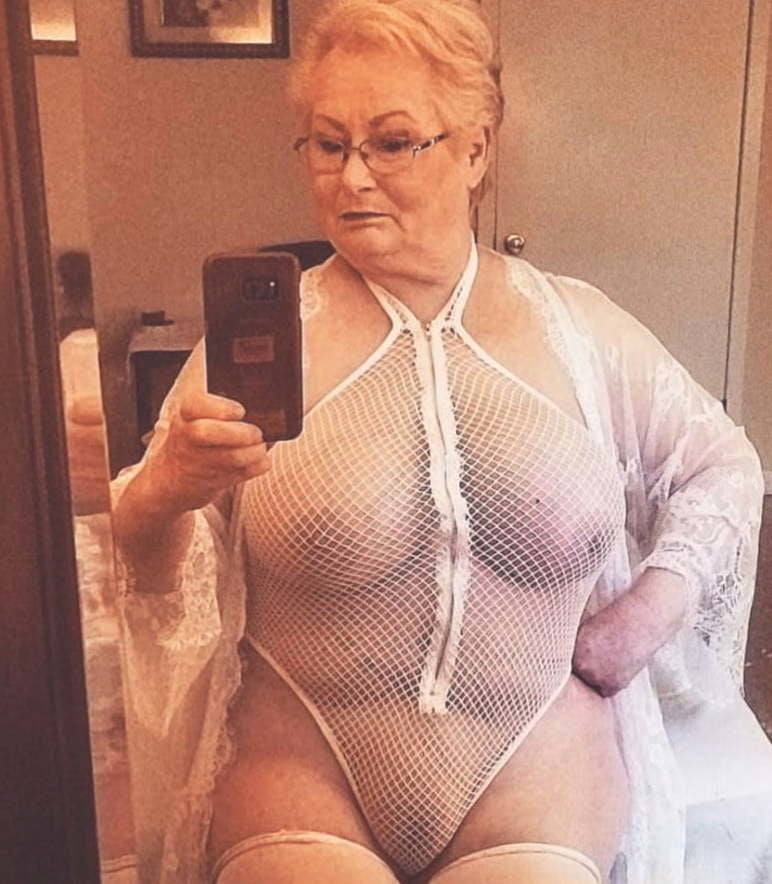 セクシーな自撮り写真
 #89342338