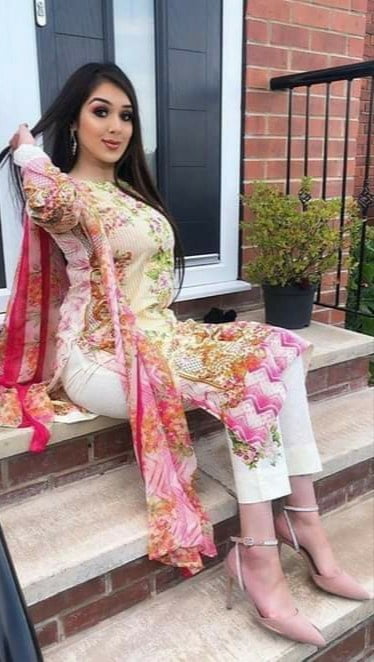 Paki indio bengalí hijabi y bollywood fakes colección
 #90560169