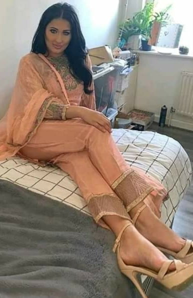 Paki indio bengalí hijabi y bollywood fakes colección
 #90560172
