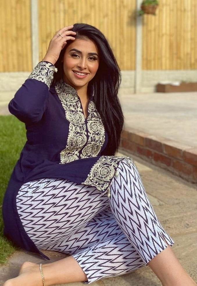 Paki indio bengalí hijabi y bollywood fakes colección
 #90560176