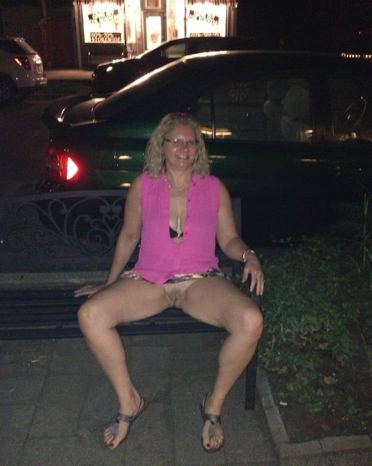 Hotwives and Cuckoldresses #105450510