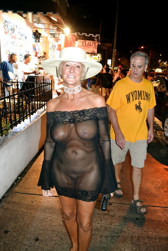Hotwives and Cuckoldresses #105450879