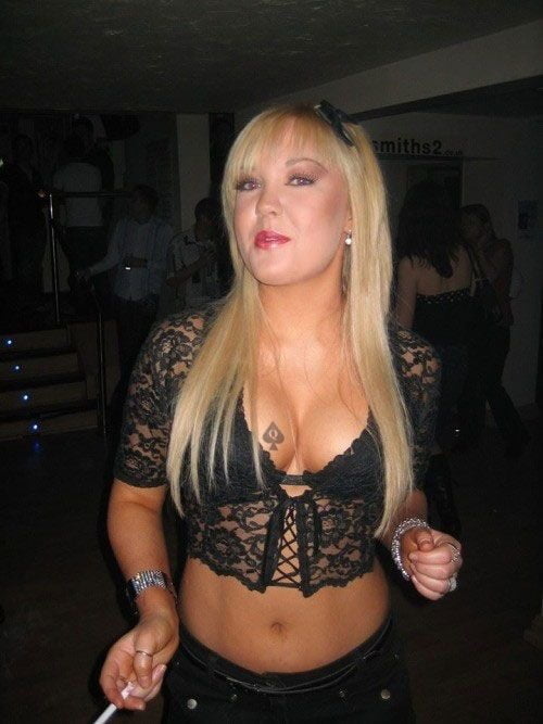 Hotwives and Cuckoldresses #105450929