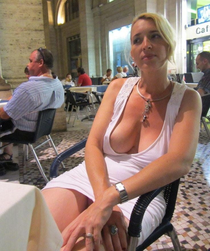 Hotwives and Cuckoldresses #105450944