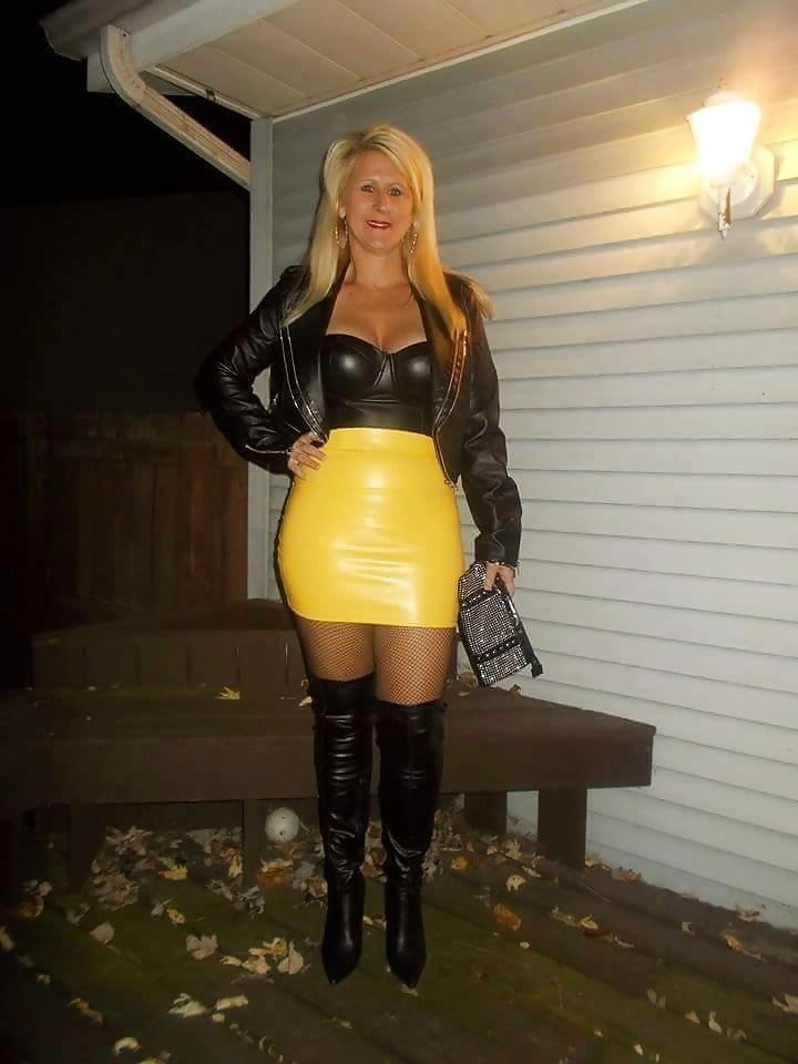 Hotwives and Cuckoldresses #105451310