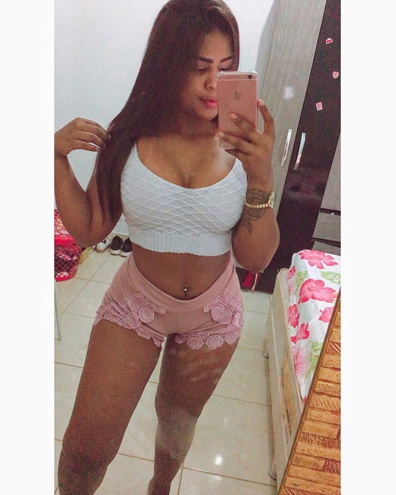 Puta do instagram: talyta lima
 #96572290