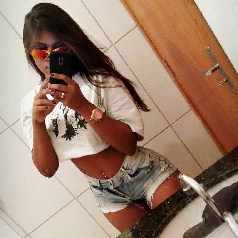 Puta do instagram: talyta lima
 #96572484