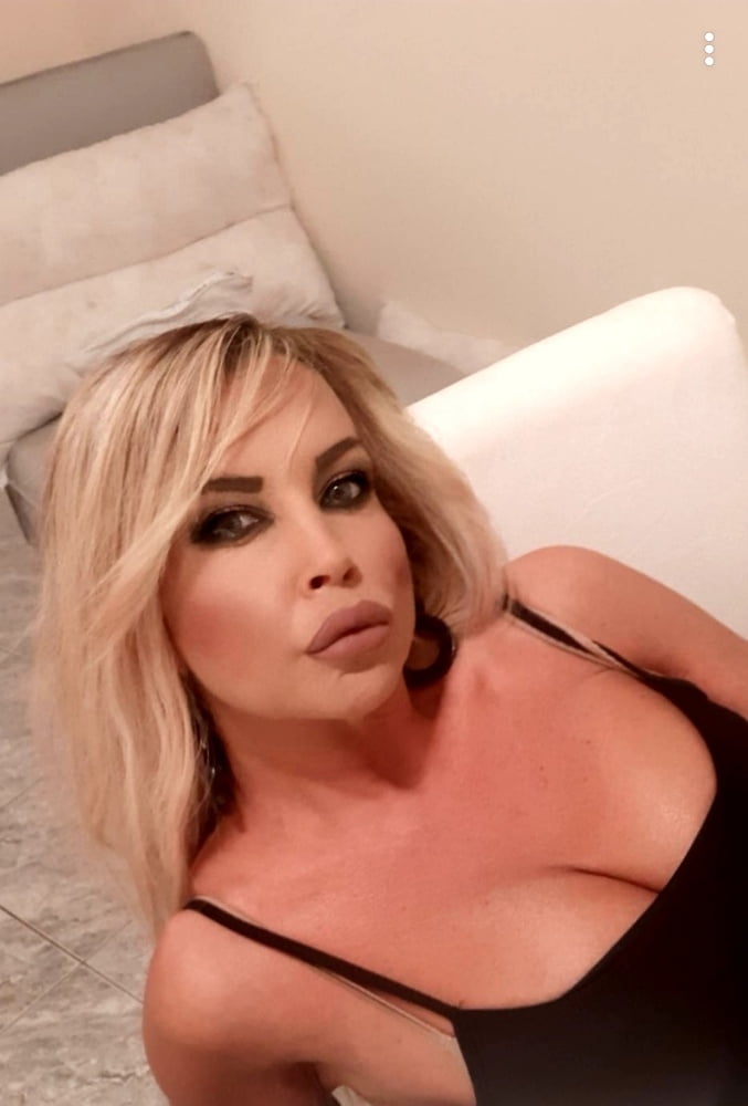 Greek Huge Tits Milf Vol 3 #101952996