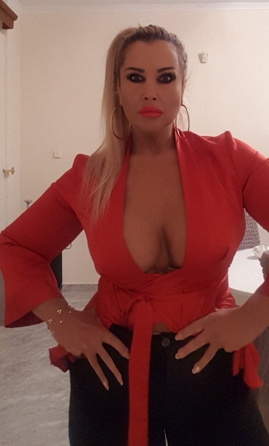 Greek huge tits milf vol 3
 #101953027