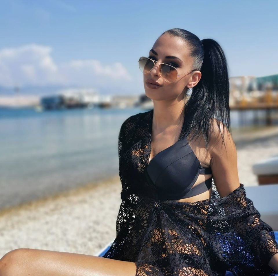 セルビアの女の子たち
 #101637333