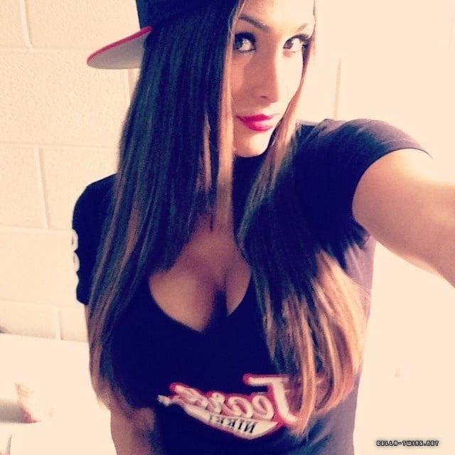 WWE Nikki Bella #102999215