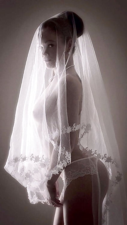 セクシーな薄手の美人たち
 #92145488