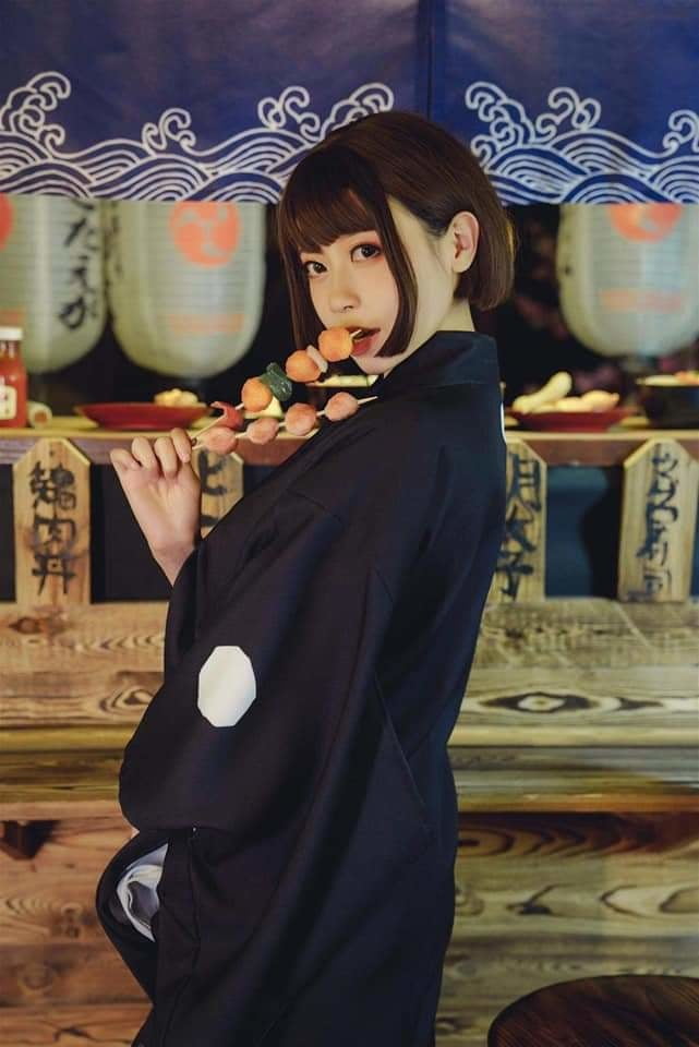 Asiático adicto 115
 #81609254