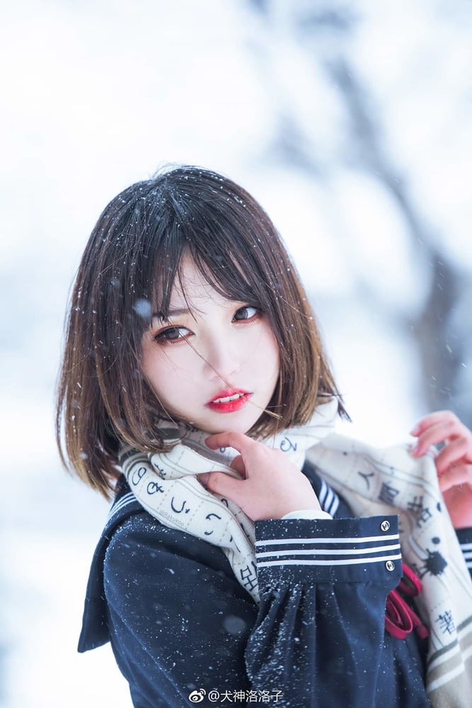 Asiático adicto 115
 #81609441