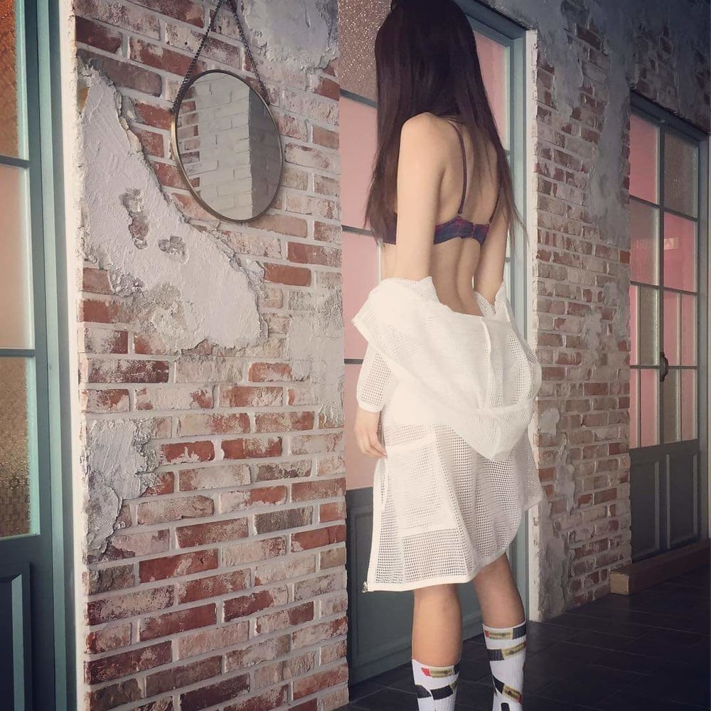 Asiático adicto 115
 #81609655