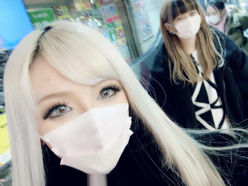 Asiático adicto 115
 #81609735