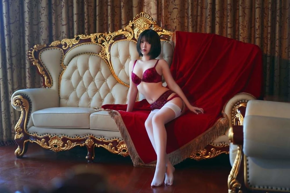 Asiático adicto 115
 #81609754