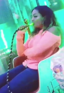 Mi chica favorita de hookah
 #79908197