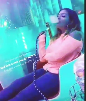 Mi chica favorita de hookah
 #79908202