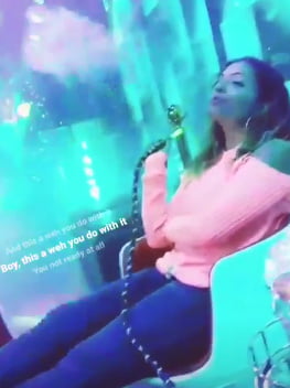 Mi chica favorita de hookah
 #79908229