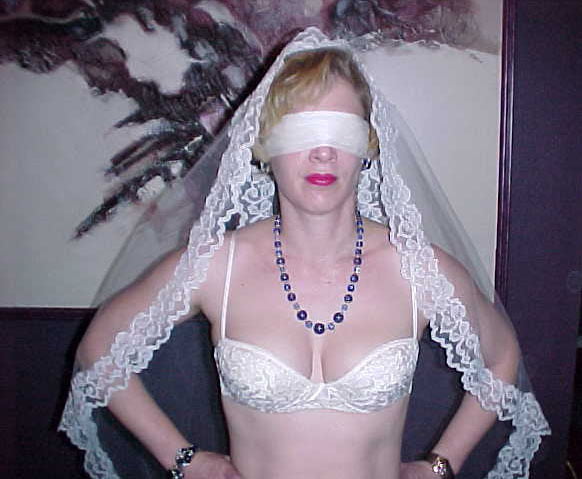 One of the first bondage web whores: Joy #98400356