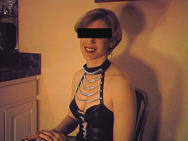 One of the first bondage web whores: Joy #98400799