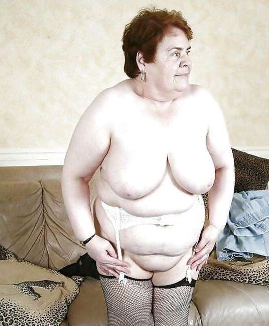 195 - Grandma horny and fat - Oma geil und fett #101310039