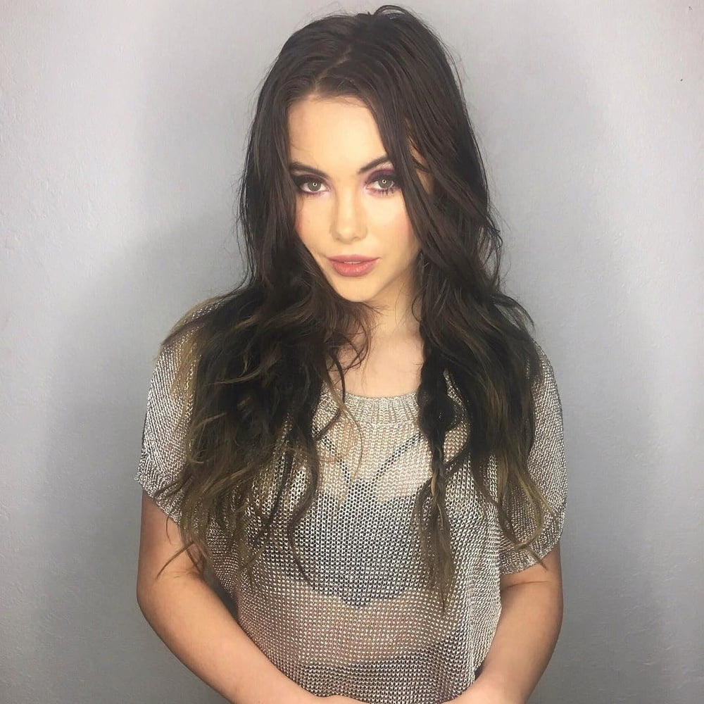 セクシーなMckayla
 #93131762