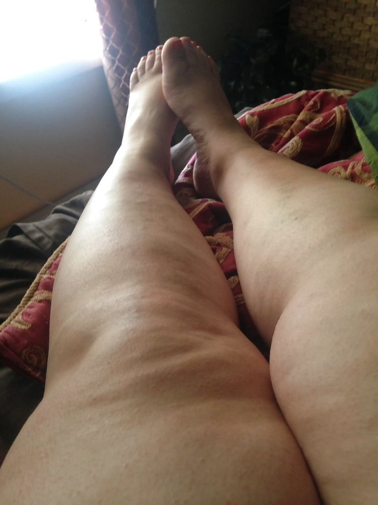 Sexy & mollige Beine 15
 #92148577
