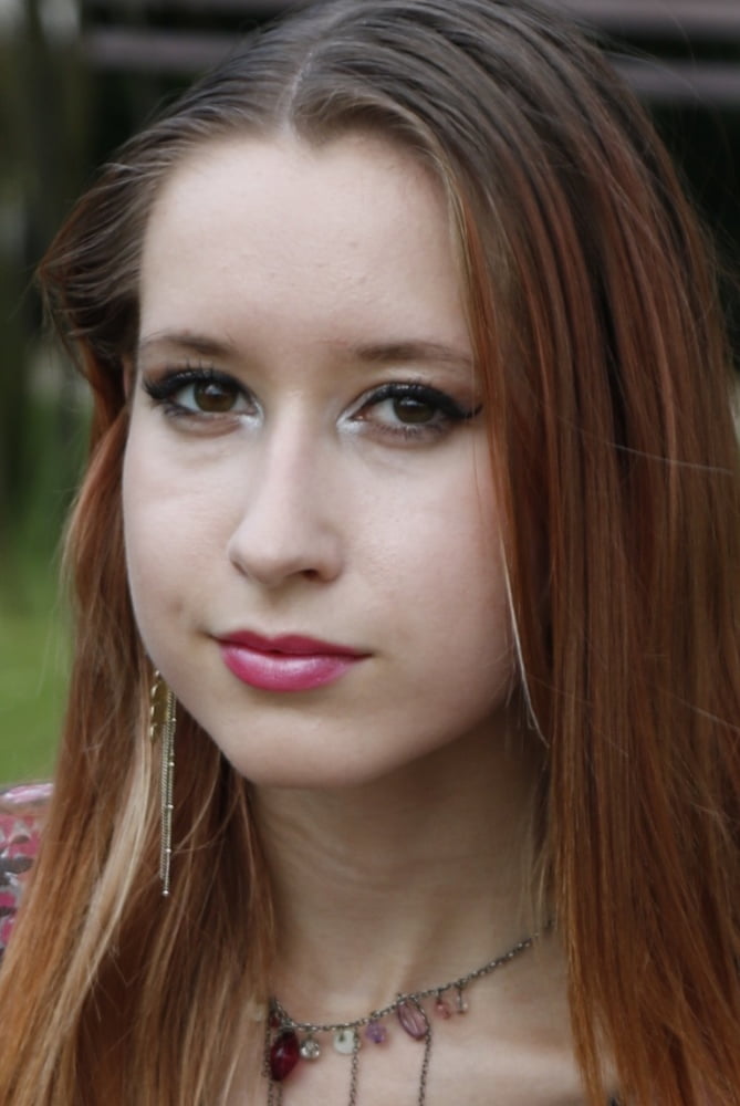 Faces and more faces for cumming on #93783895