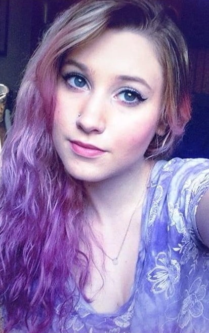 Faces and more faces for cumming on #93783921