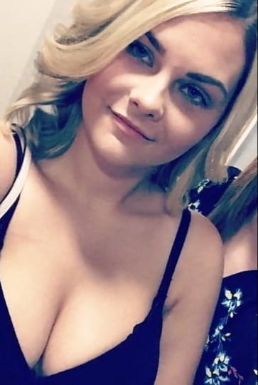Faces and more faces for cumming on #93783956