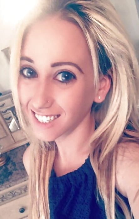 Faces and more faces for cumming on #93783962