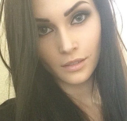 Faces and more faces for cumming on #93783965