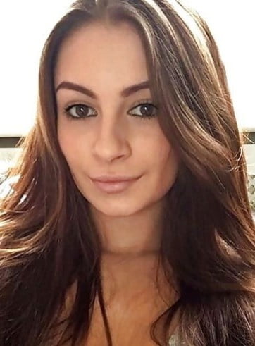 Faces and more faces for cumming on #93783983