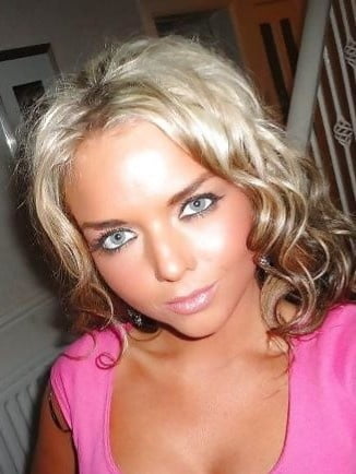 Faces and more faces for cumming on #93784183