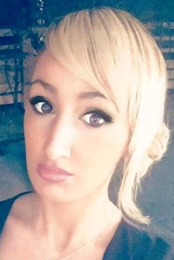 Faces and more faces for cumming on #93784454