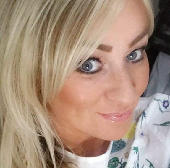 Faces and more faces for cumming on #93784533