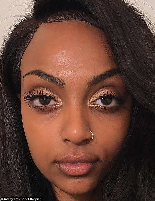 Faces and more faces for cumming on #93784800