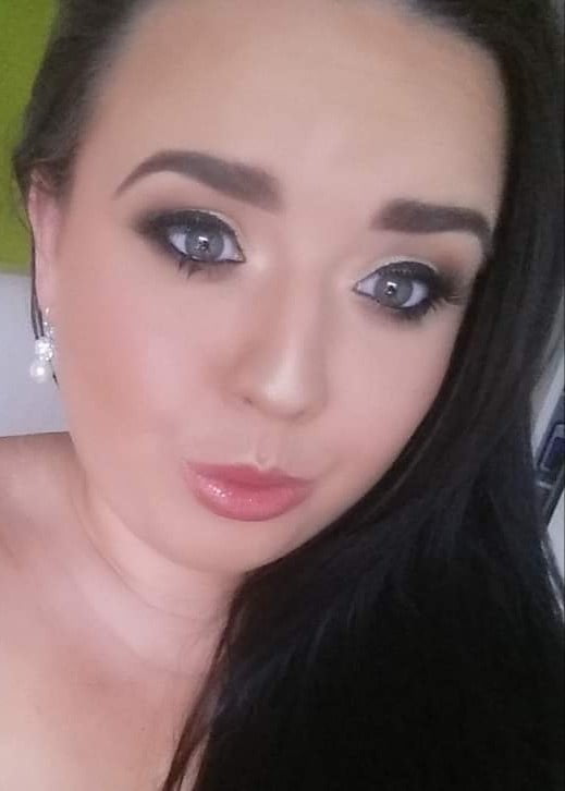 Faces and more faces for cumming on #93785191