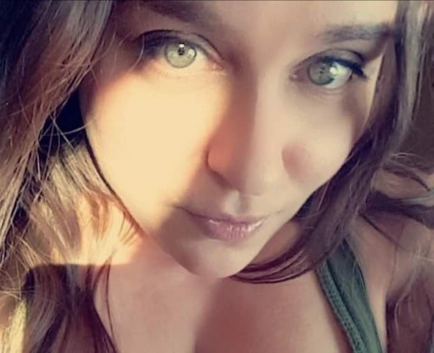 Faces and more faces for cumming on #93785229