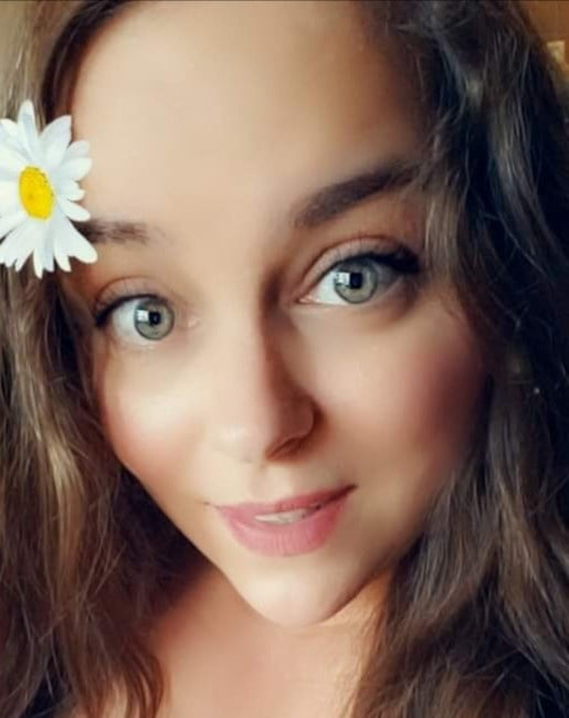 Faces and more faces for cumming on #93785235