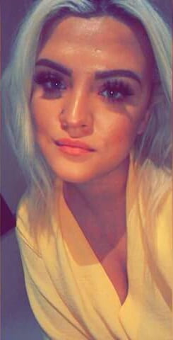 Faces and more faces for cumming on #93785414