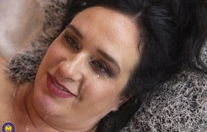 Faces and more faces for cumming on #93785513