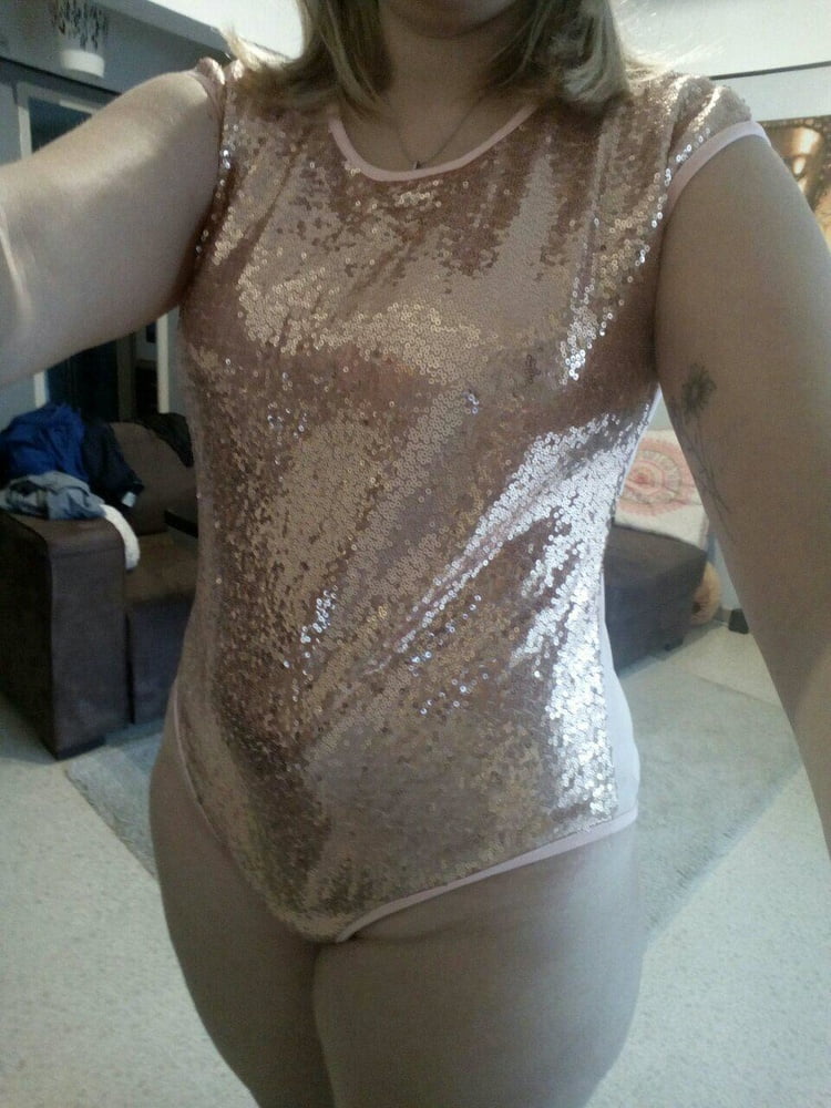 Selfie 17
 #98799574