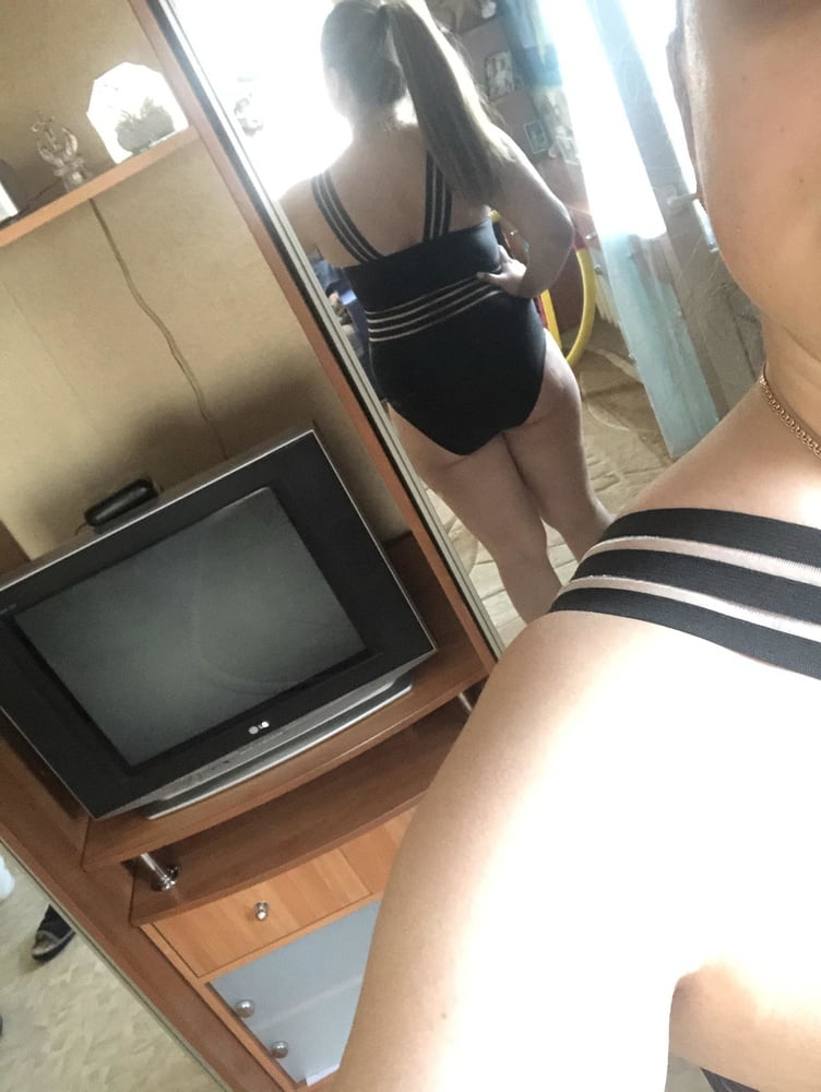 Selfie 17
 #98799594