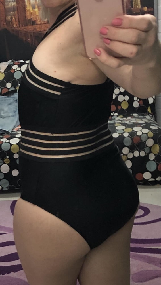 Selfie 17
 #98799615