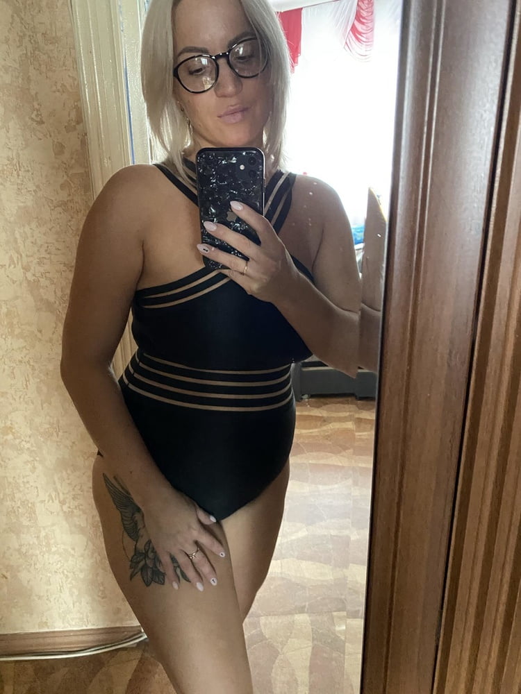 Selfie 17
 #98799630