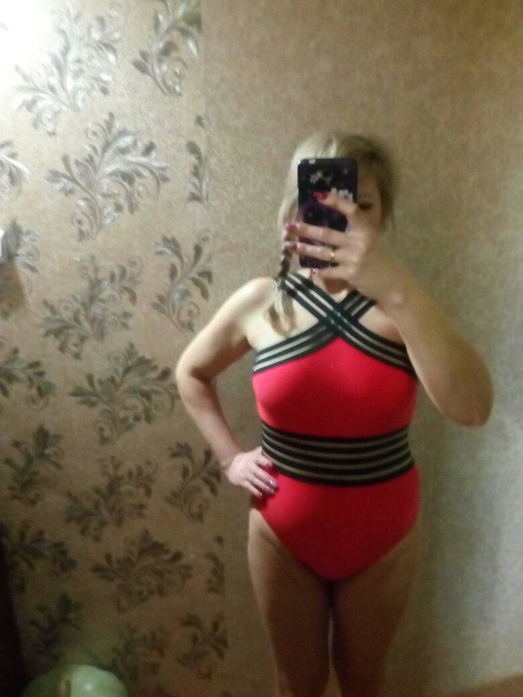 Selfie 17
 #98799642