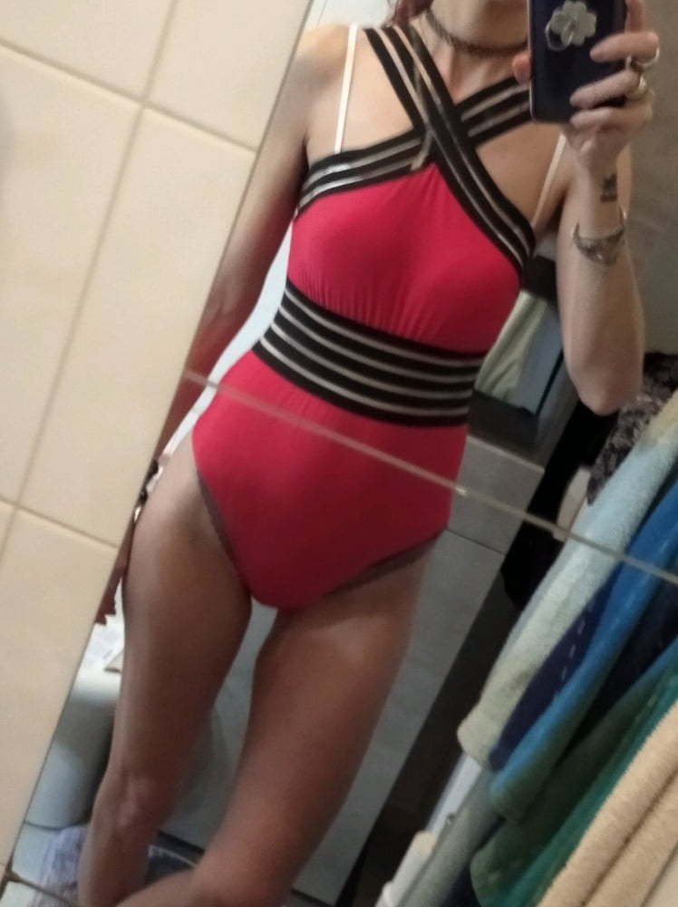 Selfie 17
 #98799778